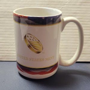Cuppa Oversized "United States Mint" Mug with American Flag at Top and Bottom